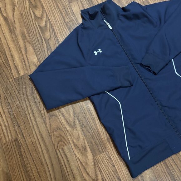 Under Armour * Woman’s Pregame FullZip Track Jacket W Pockets * Loose Fit Small - Picture 3 of 8